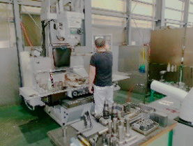 機械加工